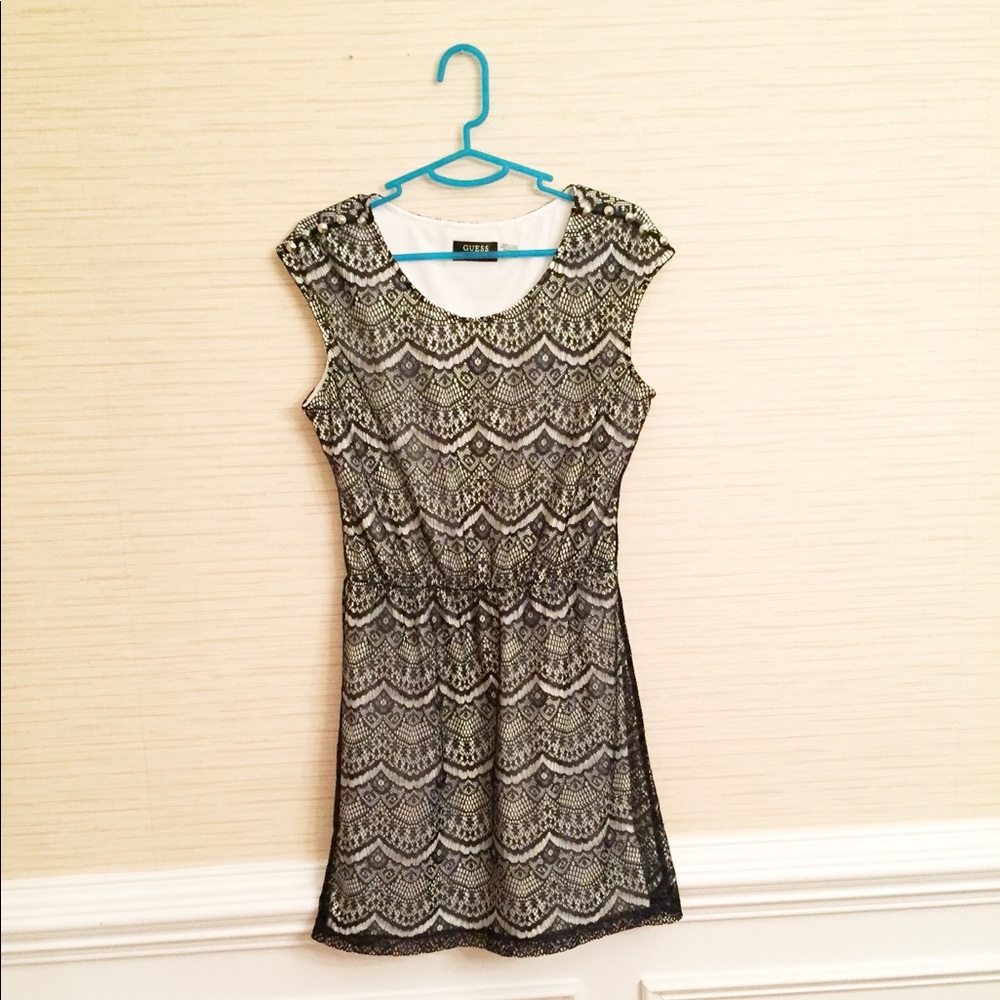 Beautiful lace Guess dress NWOT